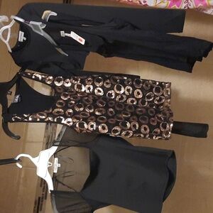 NWT 4PC TANK T SHIRT LOT WOMEN'S SIZE SMALL FANCY SHEER SEQUINE BUNDLE